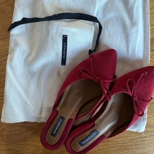 Like new Margaux slip-ons